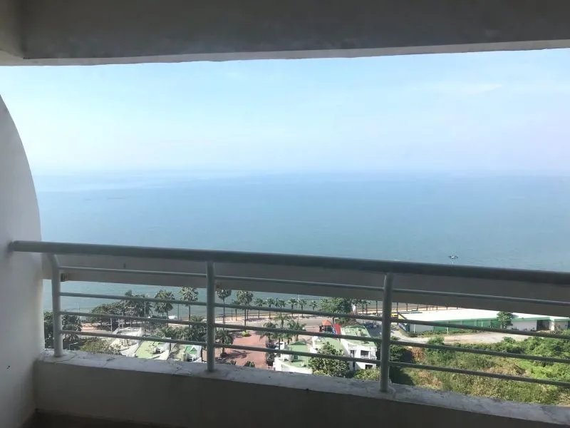 Studio apartment, 51 m² in Pattaya — photo 10