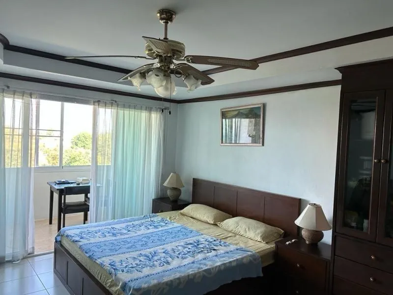 Studio apartment, 35 m² in Pattaya — photo 15