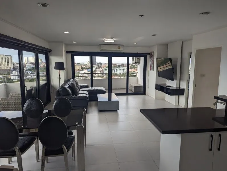 Apartment, 115 m² in Pattaya — photo 2