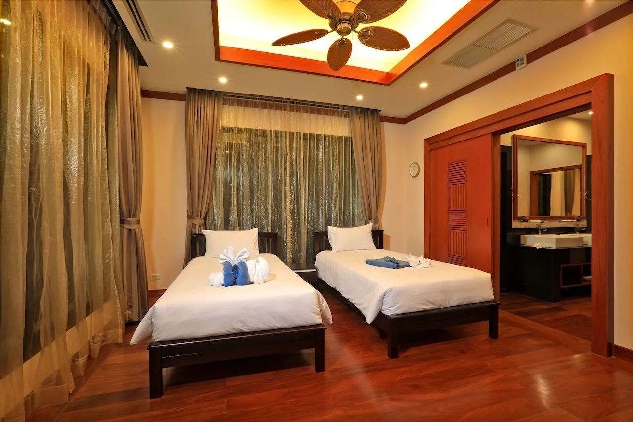 Apartment, 1600 m² in Phuket — photo 3