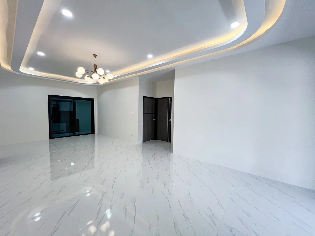 House or villa, 300 m² in Phuket — photo 3