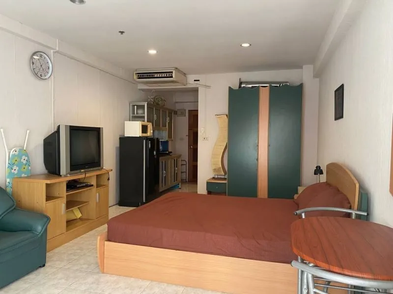 Studio apartment, 32 m² in Pattaya — photo 9