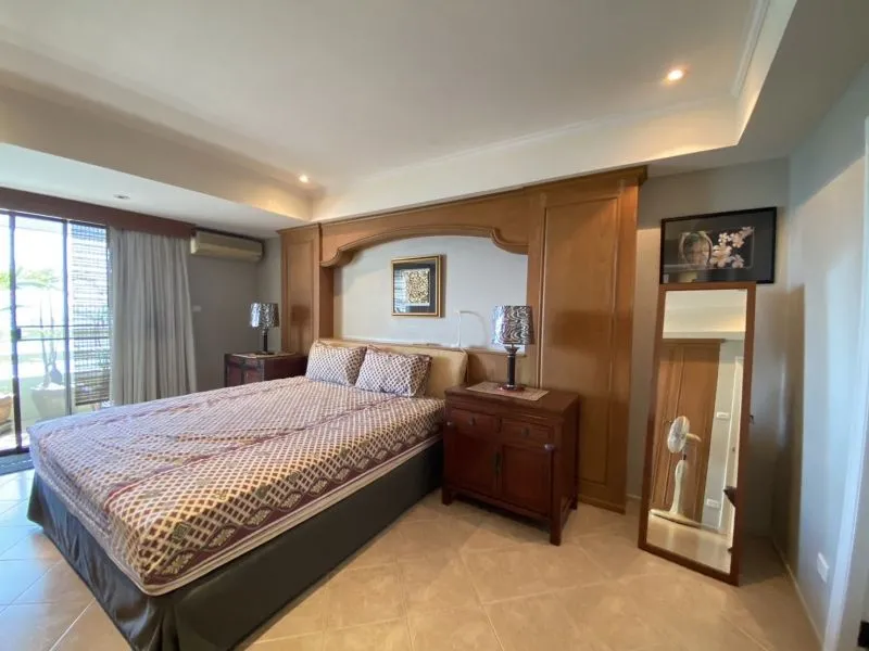 Apartment, 132 m² in Pattaya — photo 1