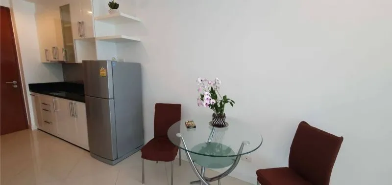 Studio apartment, 40 m² in Pattaya — photo 7