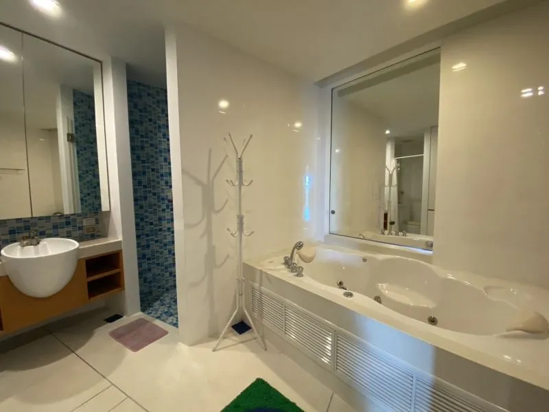 Studio apartment, 74.8 m² in Pattaya — photo 5
