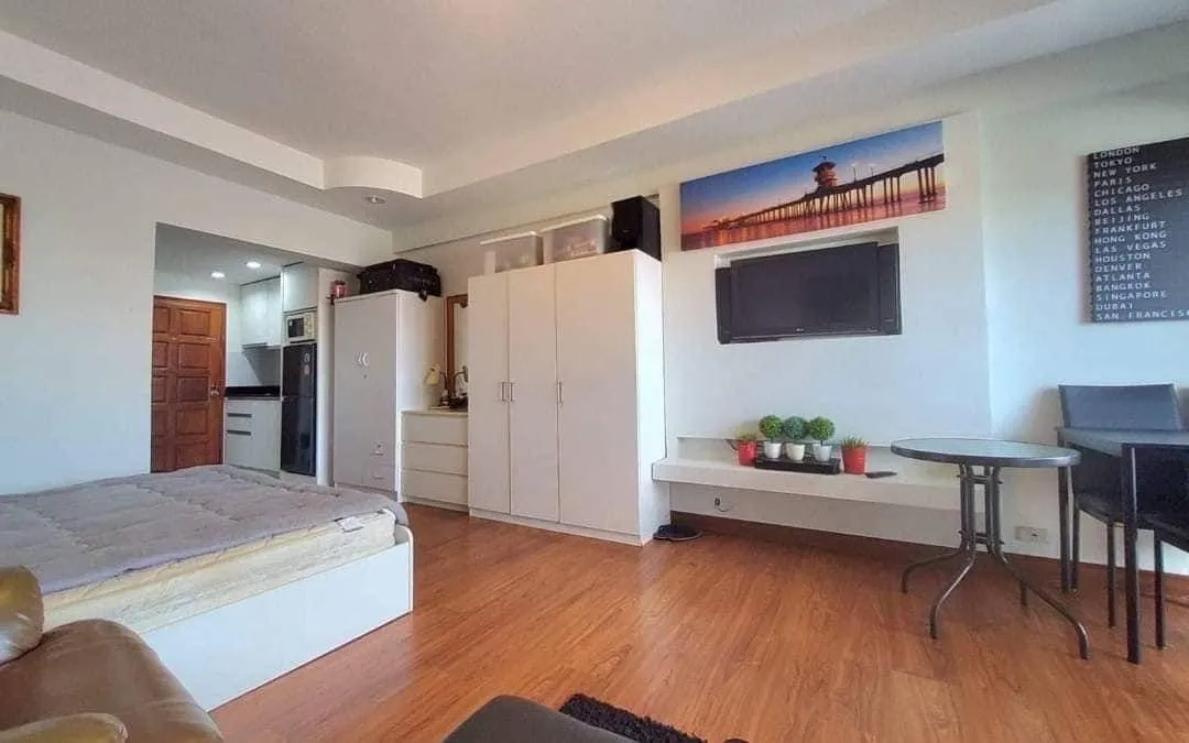 Studio apartment, 39 m² in Pattaya — photo 9
