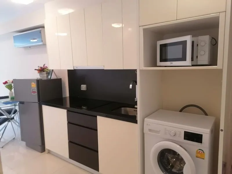 Studio apartment, 45 m² in Pattaya — photo 12