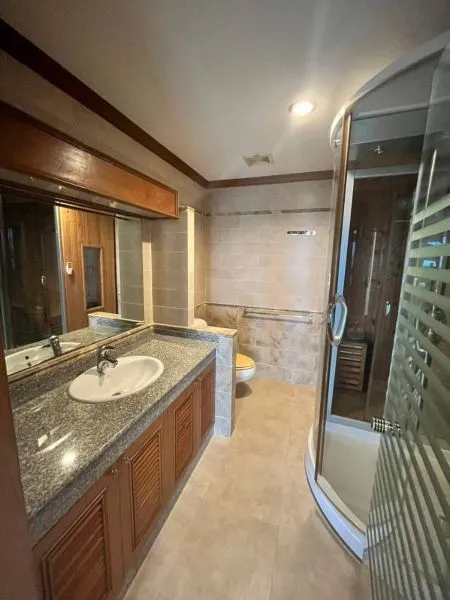 Apartment, 223 m² in Pattaya — photo 2