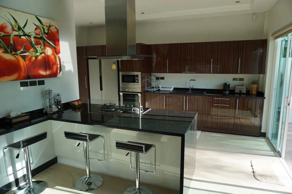 House or villa, 300 m² in Phuket — photo 2
