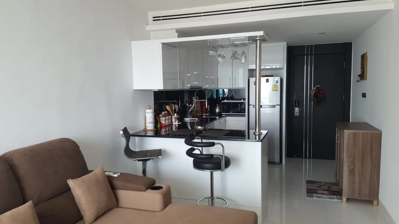 Apartment, 47 m² in Pattaya — photo 1