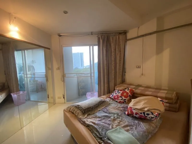 Studio apartment, 36 m² in Pattaya — photo 10