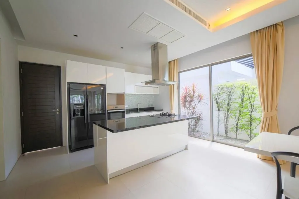 House or villa, 319 m² in Phuket — photo 2