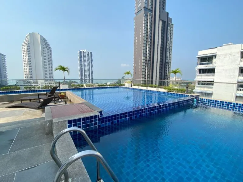 Studio apartment in Pattaya — photo 13