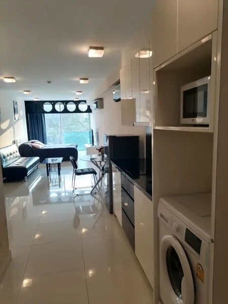 Studio apartment, 45 m² in Pattaya — photo 6