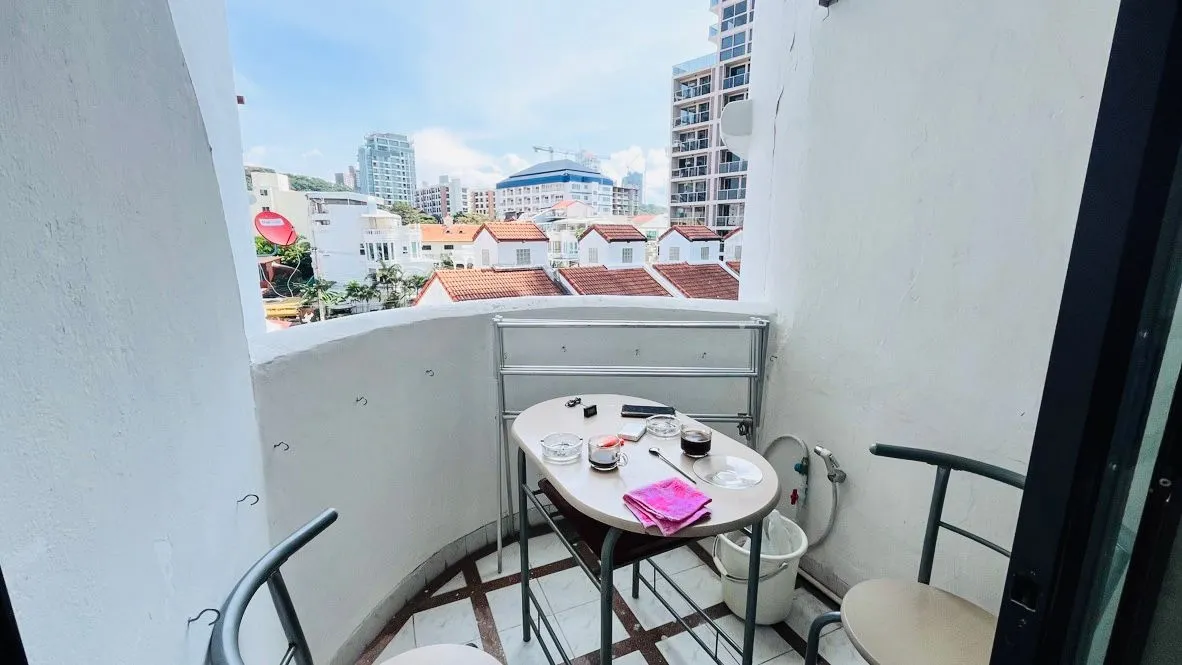 Studio apartment, 24 m² in Pattaya — photo 7