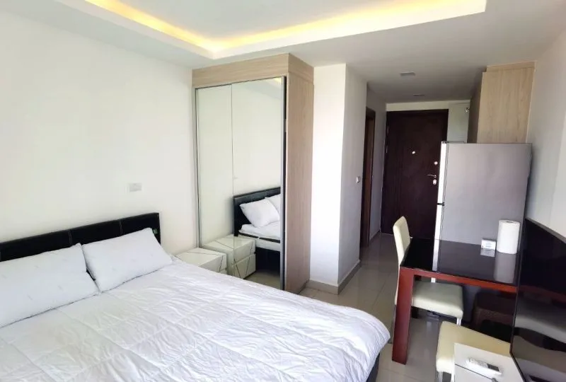 Studio apartment, 42 m² in Pattaya — photo 13