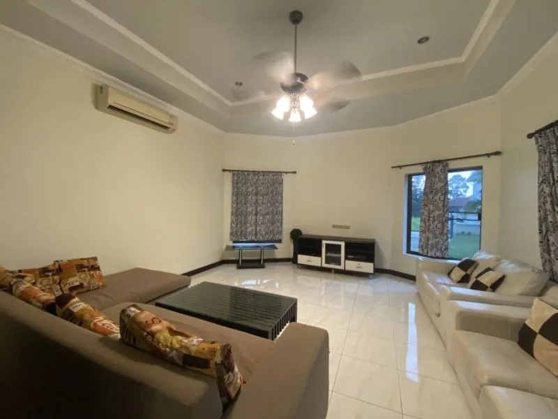 House or villa, 350 m² in Pattaya — photo 4