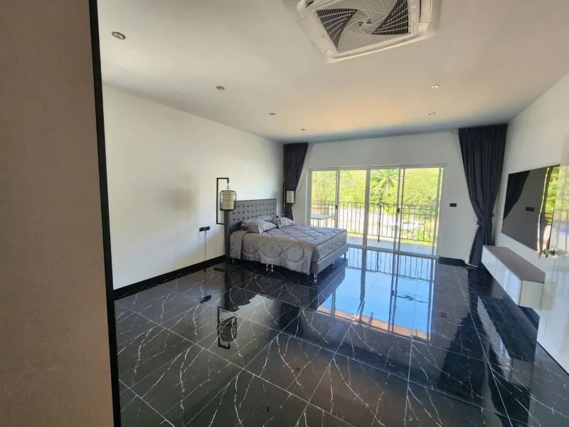 House or villa, 340 m² in Phuket — photo 15