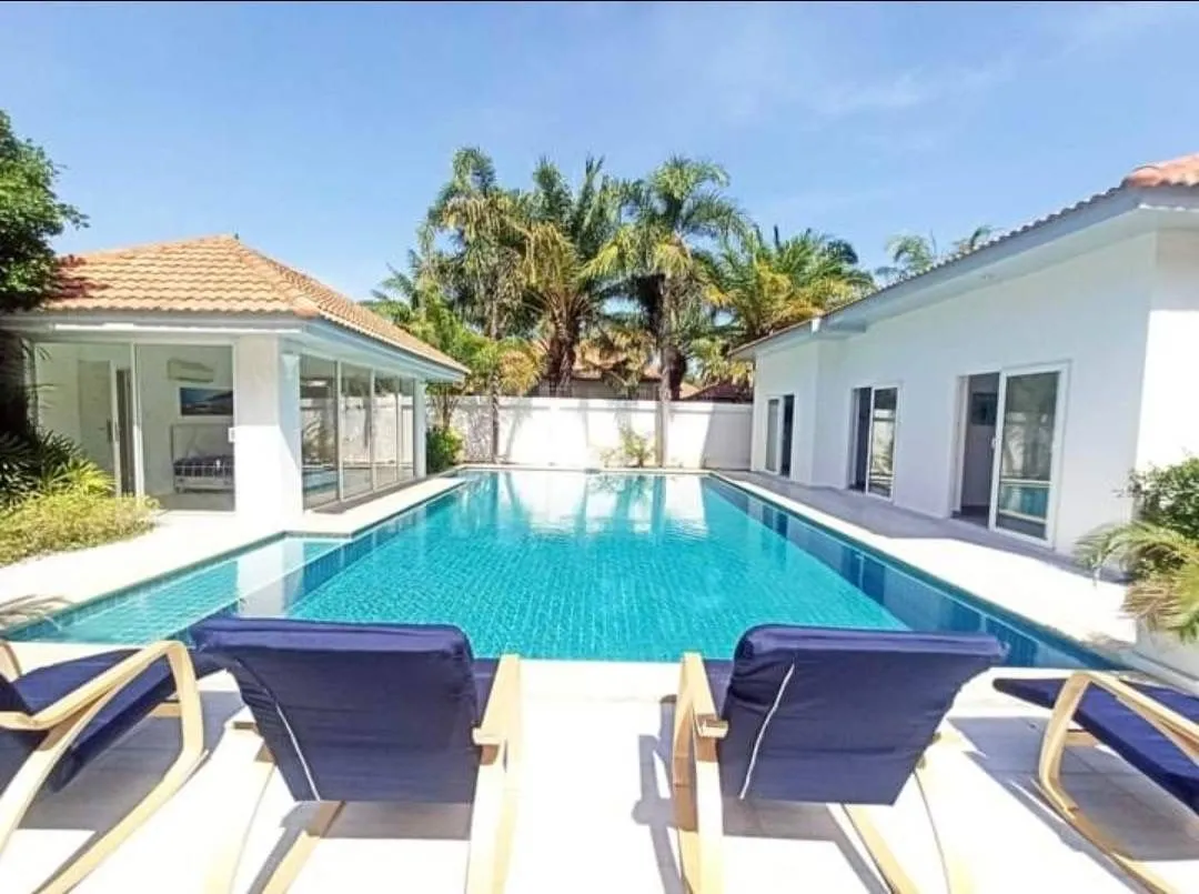 House or villa in Pattaya — photo 4