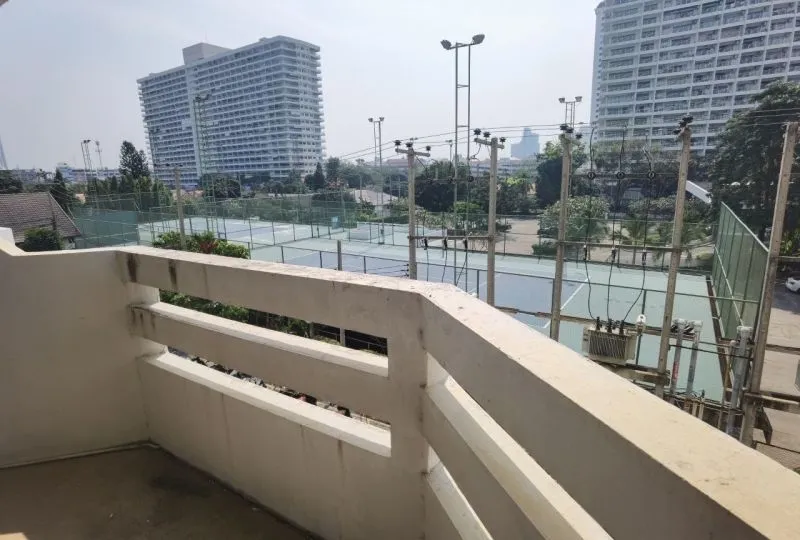 Studio apartment, 36 m² in Pattaya — photo 5