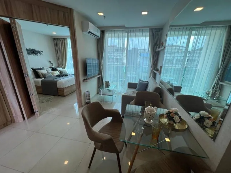 Studio apartment, 35 m² in Pattaya — photo 10