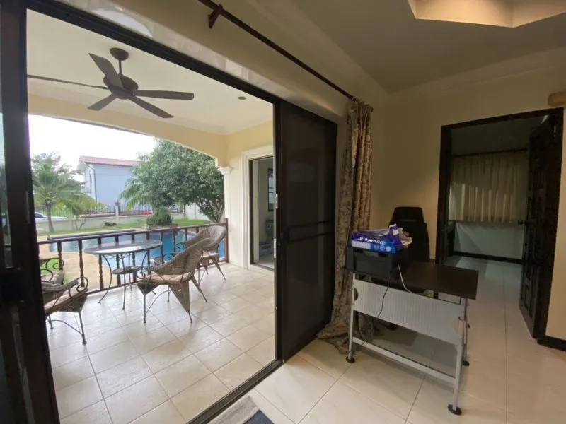 House or villa, 350 m² in Pattaya — photo 14