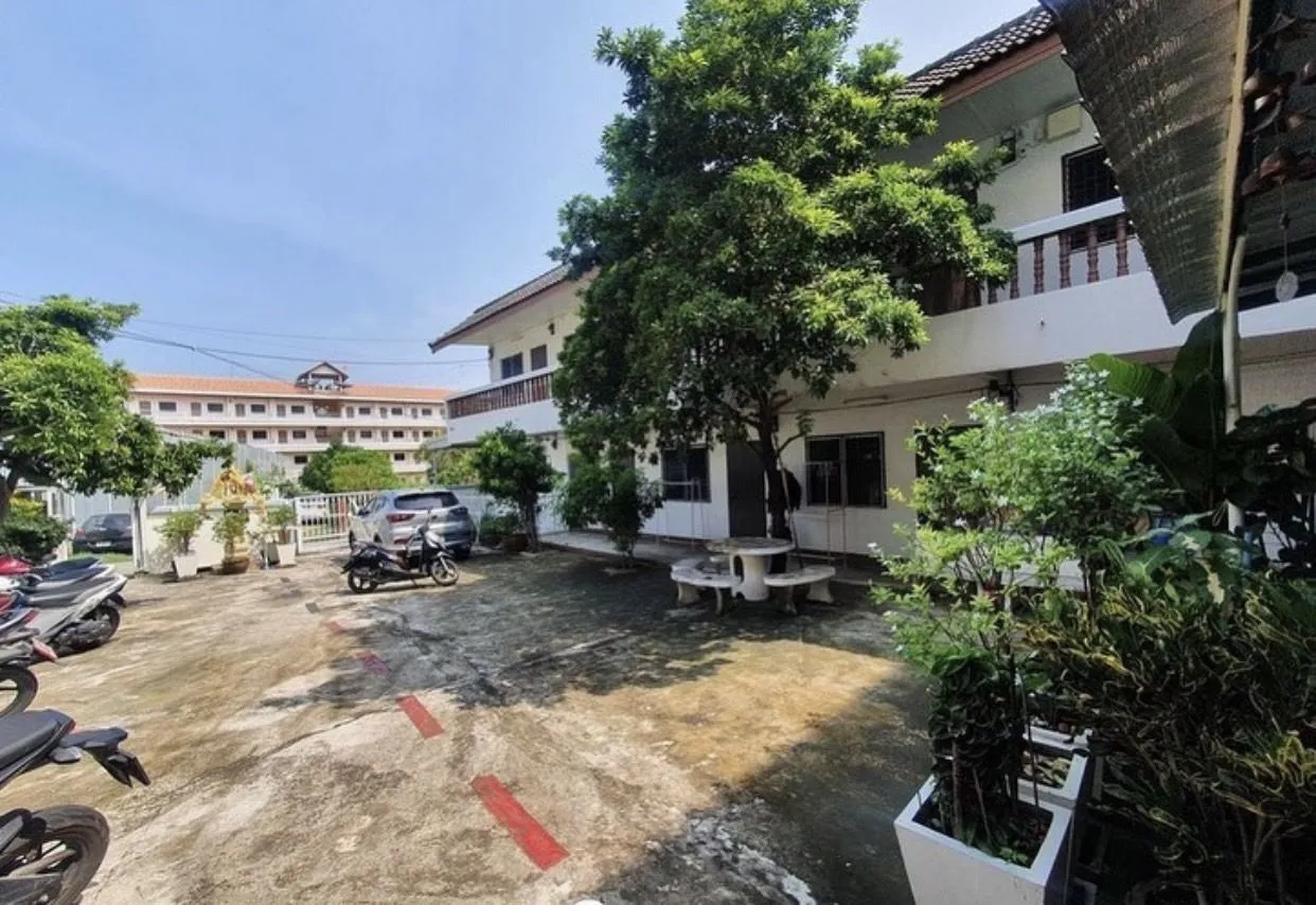 Room, 220 m² in Pattaya — photo 4