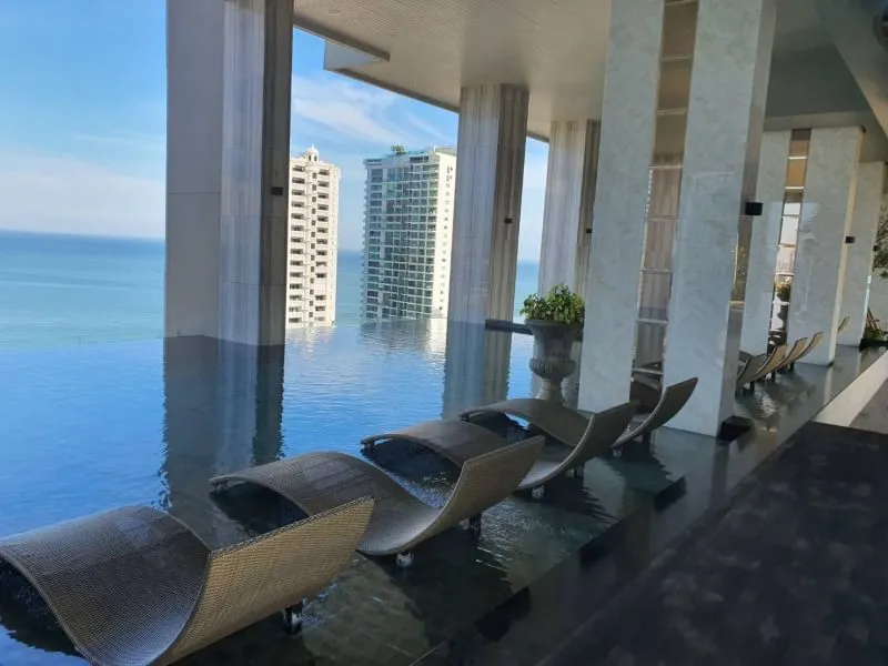 Studio apartment, 27 m² in Pattaya — photo 12