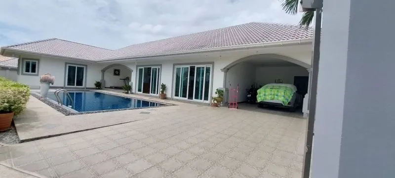 House or villa, 363 m² in Pattaya — photo 39