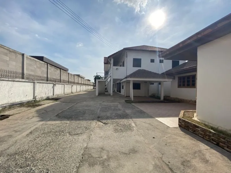 House or villa, 289 m² in Pattaya — photo 55
