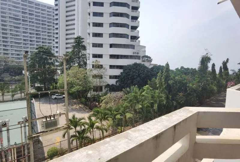 Studio apartment, 36 m² in Pattaya — photo 7