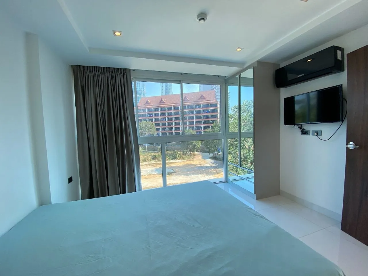 Apartment in Pattaya — photo 11