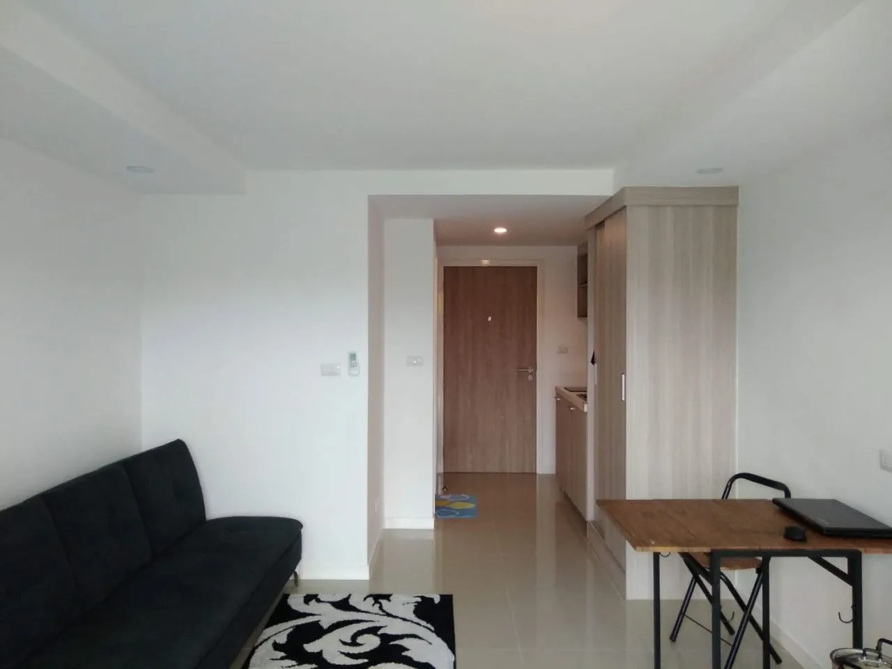 Studio apartment in Pattaya — photo 1