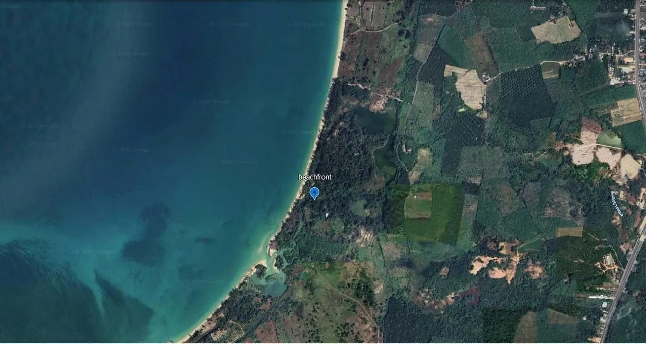 Land in Phuket — photo 2