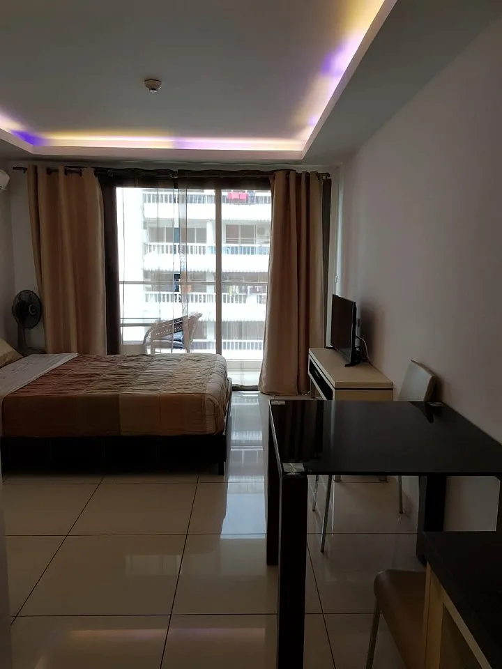 Studio apartment, 25 m² in Pattaya — photo 13