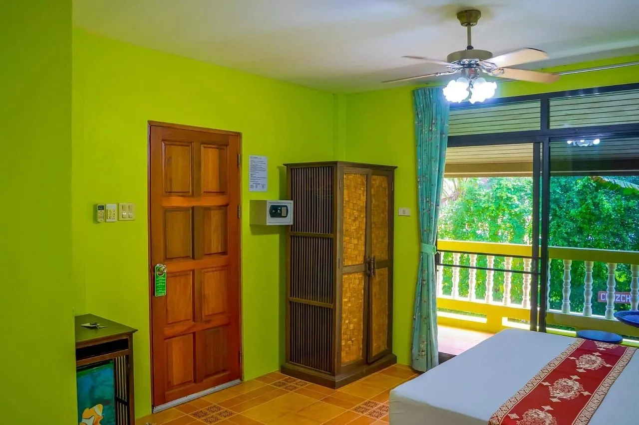 Commercial property, 2400 m² in Phuket — photo 4
