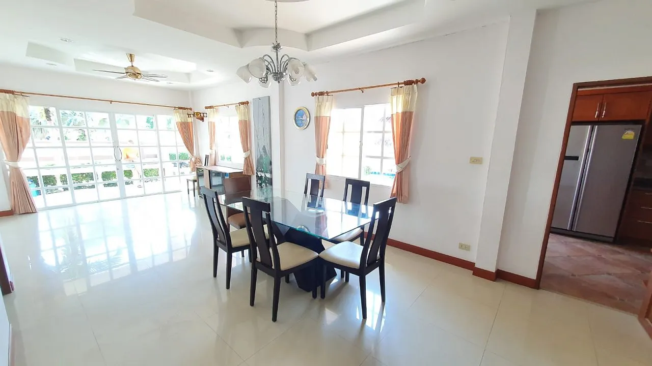 House or villa, 165 m² in Pattaya — photo 6