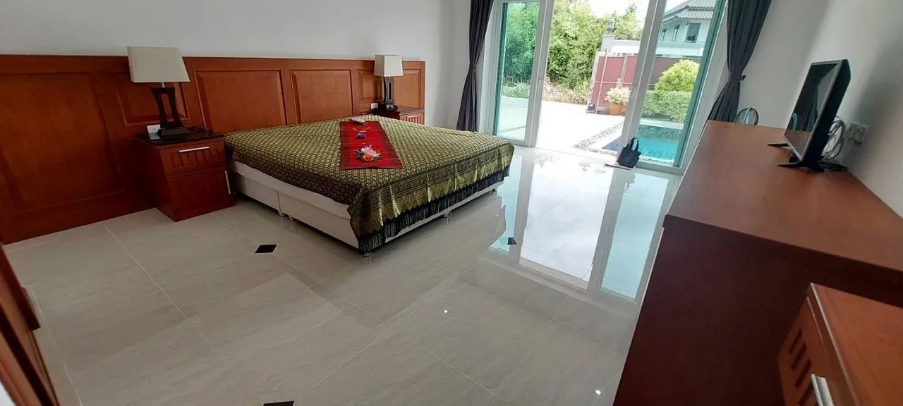 House or villa, 285 m² in Pattaya — photo 5