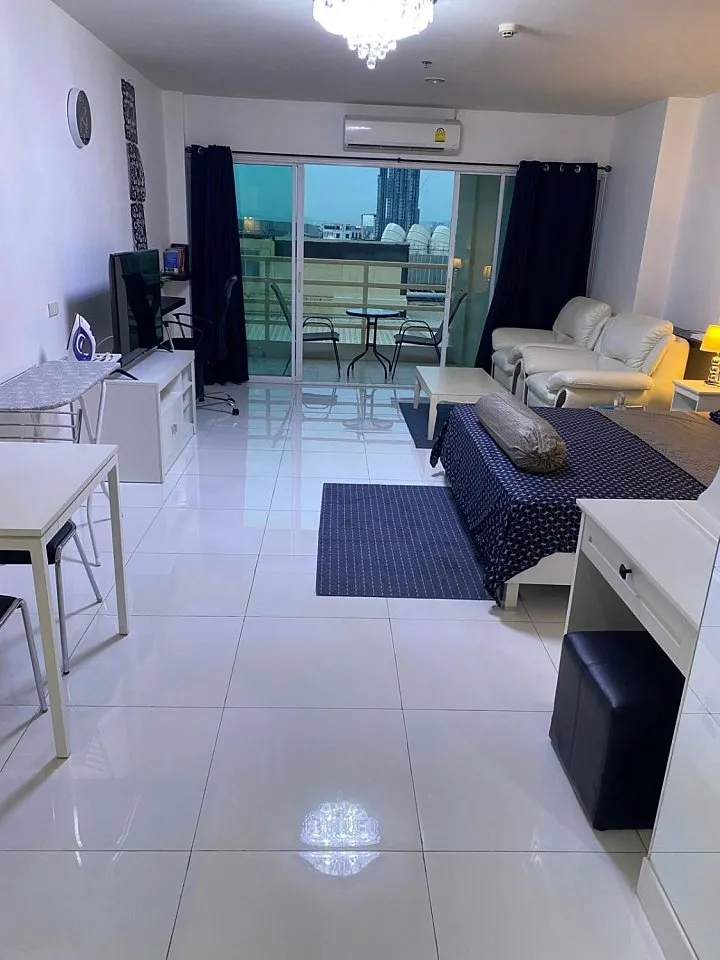Studio apartment, 48 m² in Pattaya — photo 9