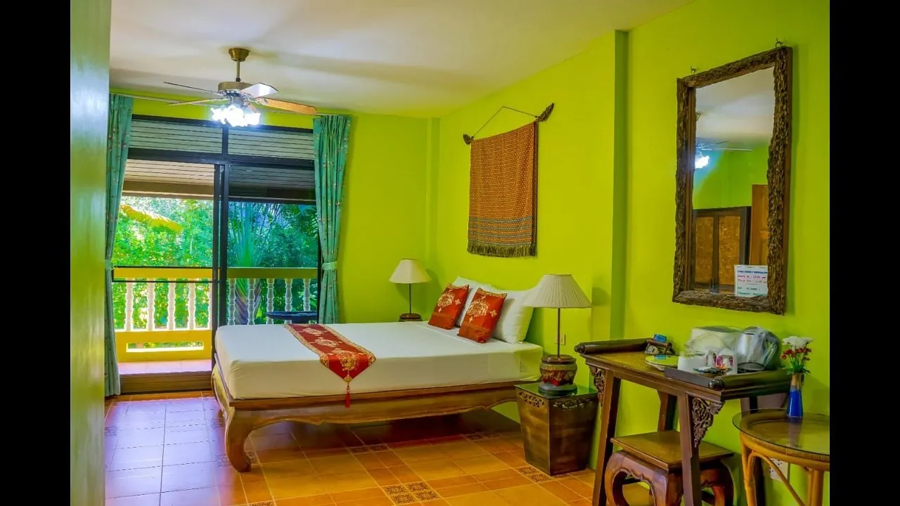 Commercial property, 2400 m² in Phuket — photo 3