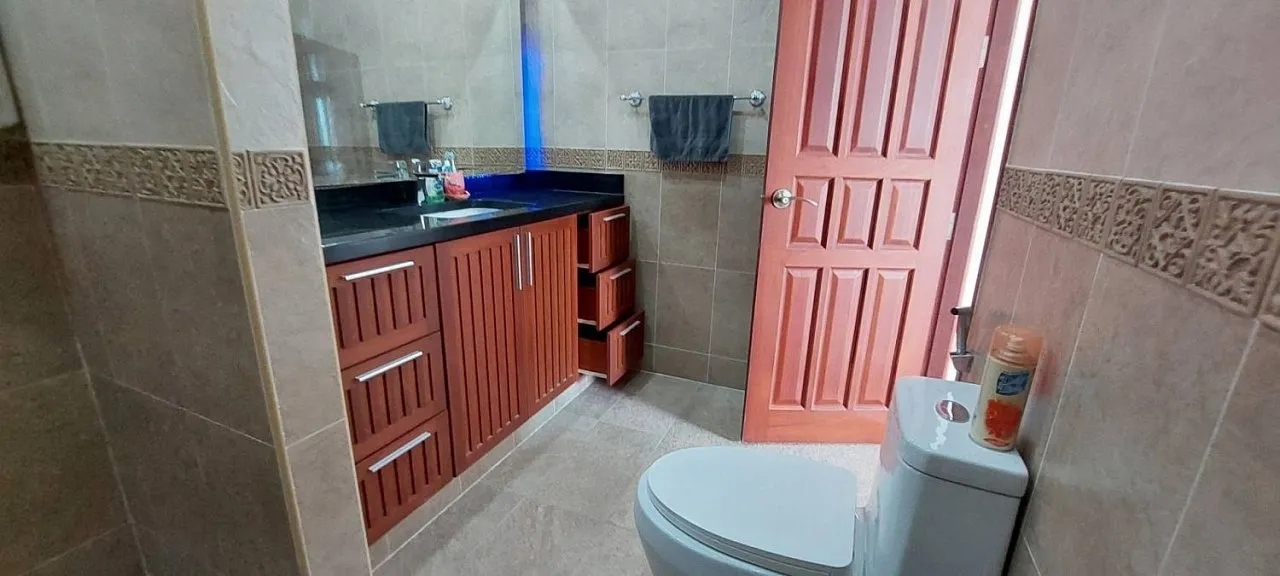 House or villa, 285 m² in Pattaya — photo 10