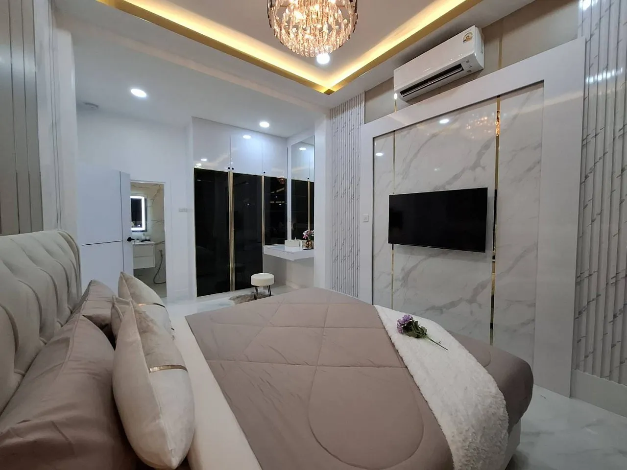 House or villa, 200 m² in Pattaya — photo 18