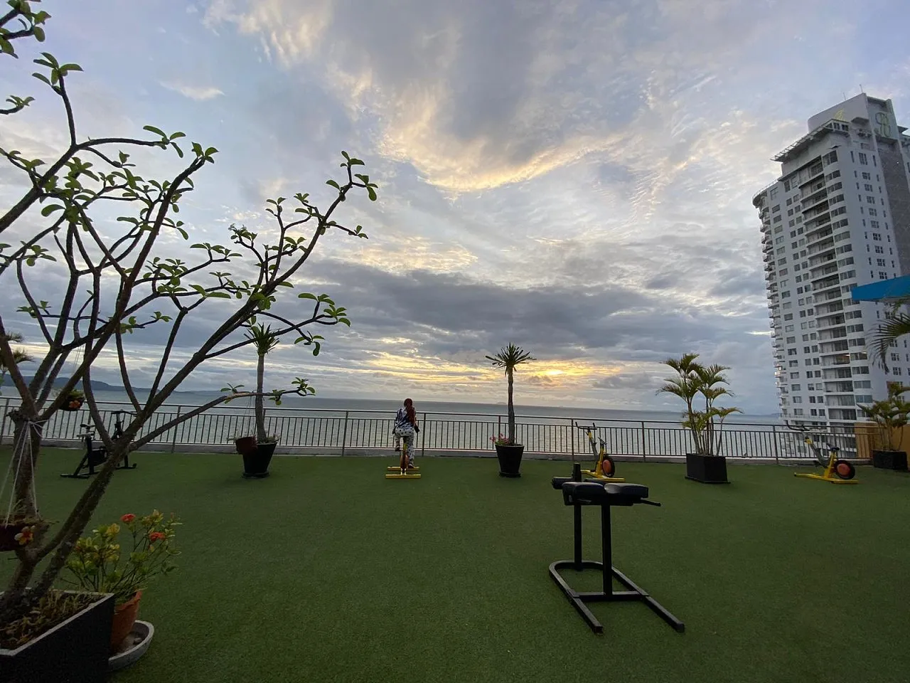 Studio apartment, 30 m² in Pattaya — photo 16