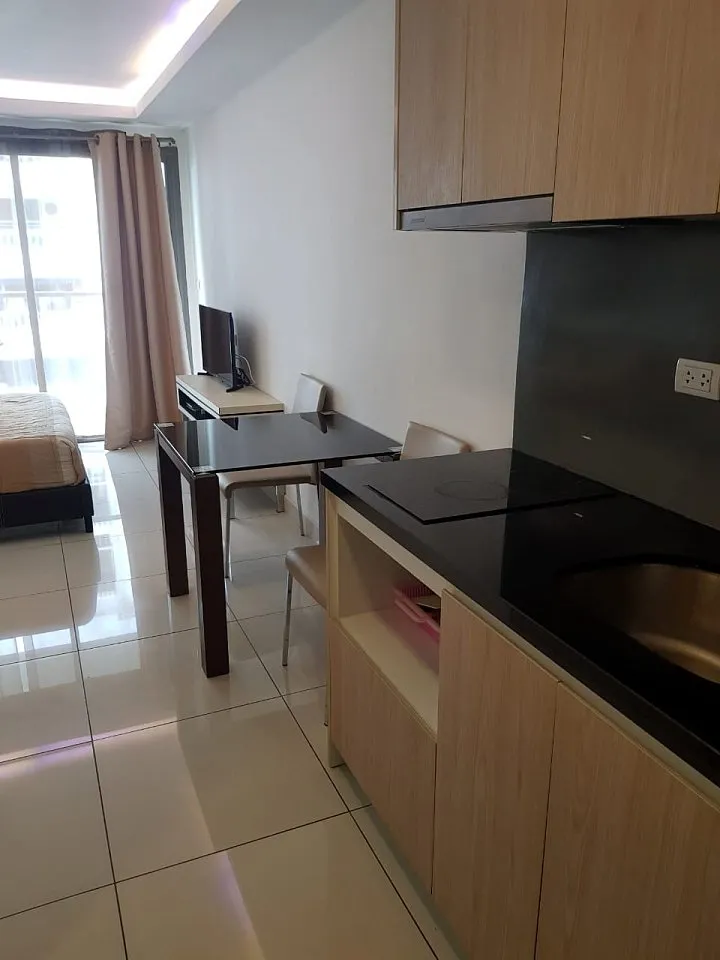 Studio apartment, 25 m² in Pattaya — photo 6
