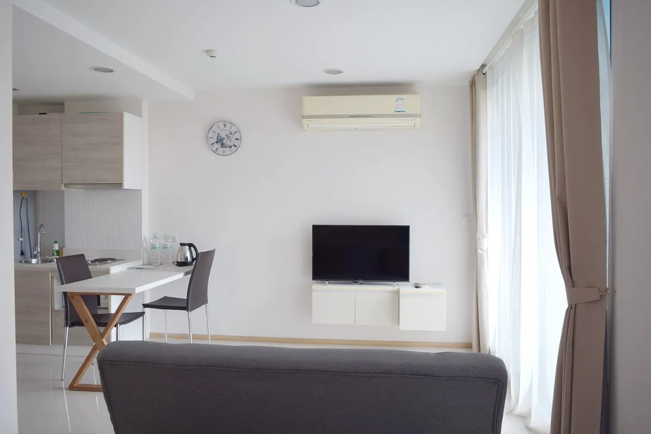 Studio apartment, 36 m² in Pattaya — photo 12