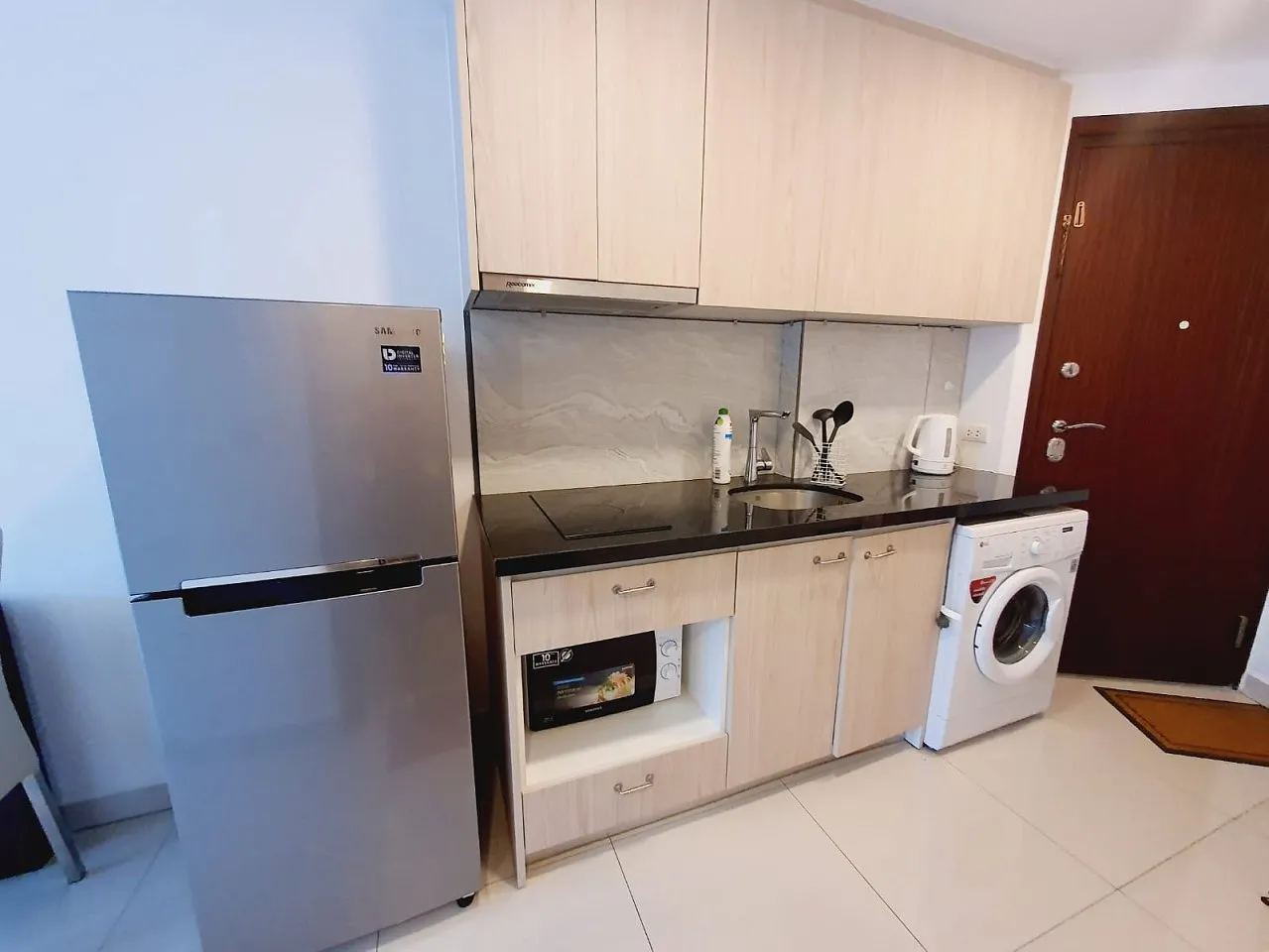 Studio apartment in Pattaya — photo 4
