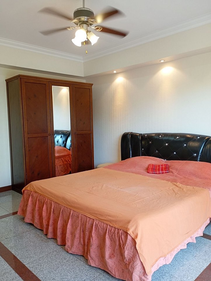 Studio apartment, 36 m² in Pattaya — photo 3
