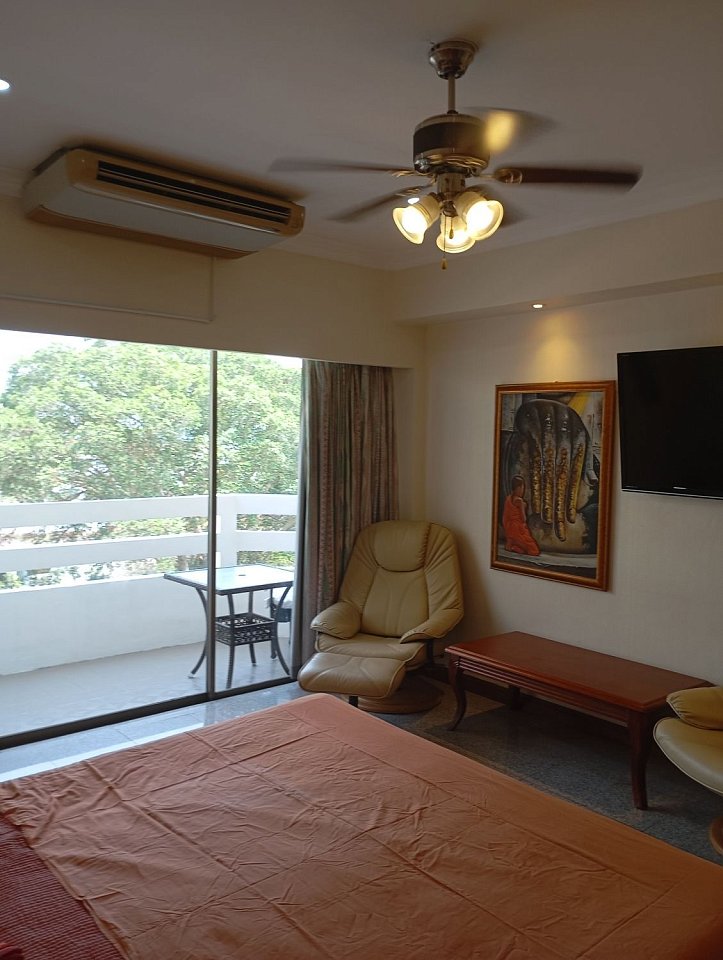 Studio apartment, 36 m² in Pattaya — photo 7