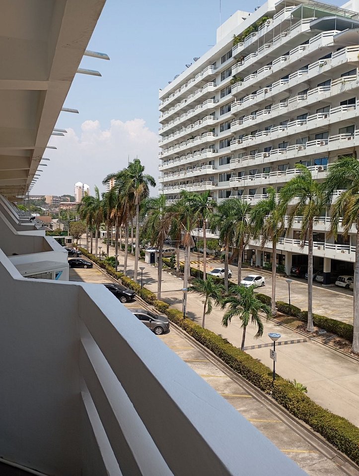 Studio apartment, 36 m² in Pattaya — photo 18